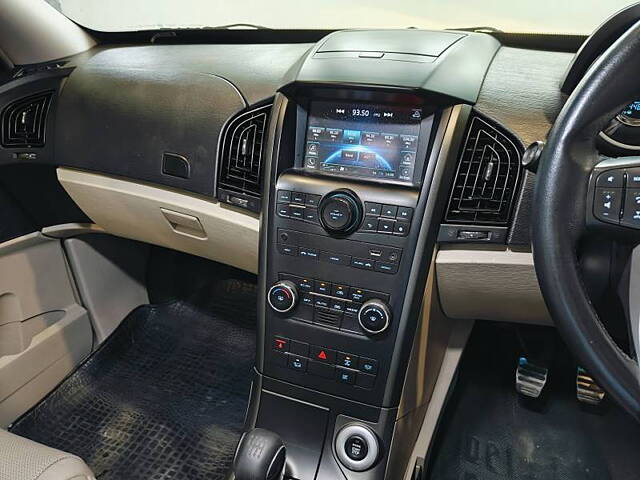 Used Mahindra XUV500 [2015-2018] W10 in Ahmedabad