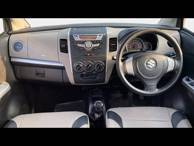 Used Maruti Suzuki Wagon R 1.0 [2014-2019] VXI in Ahmedabad