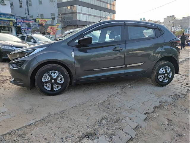 Used Tata Altroz XE Petrol [2020-2023] in Delhi