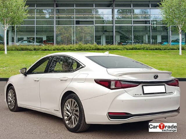 Used Lexus ES 300h Luxury [2020-2021] in Delhi