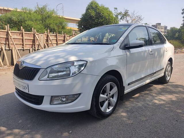 Used Skoda Rapid Ambition 1.5 TDI AT in Pune