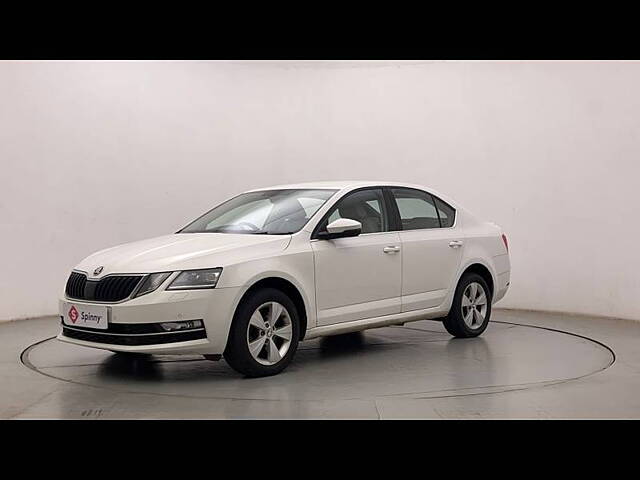 Used 2019 Skoda Octavia in Mumbai