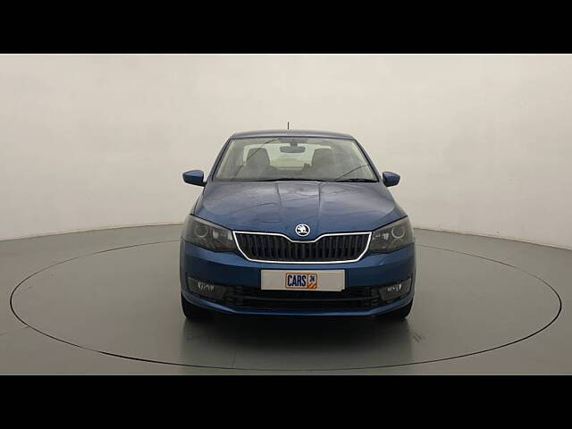 Used Skoda Rapid Style 1.6 MPI AT in Mumbai