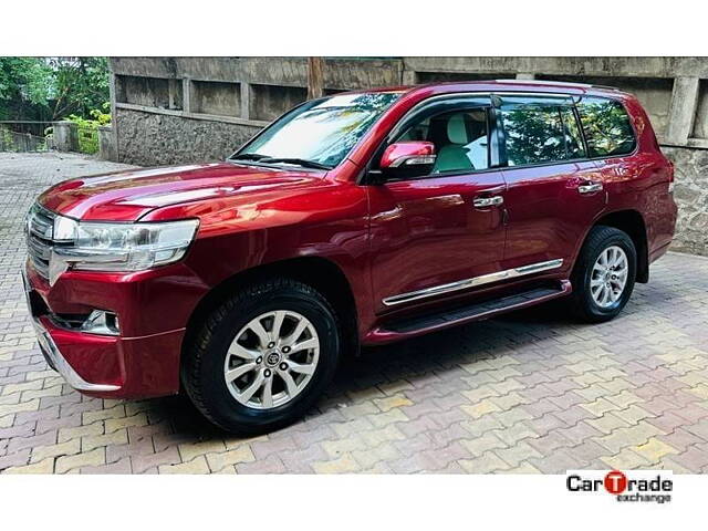 Used Toyota Land Cruiser [2009-2011] LC200 VX Premium 2 in Pune