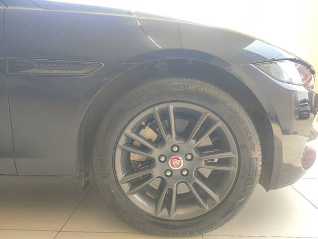 Used Jaguar XE SE in Gurgaon