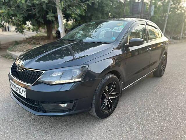 Used Skoda Rapid Ambition 1.5 TDI AT in Chandigarh