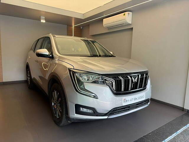 Used Mahindra XUV700 AX 7 Petrol AT Luxury Pack 7 STR [2021] in Mumbai