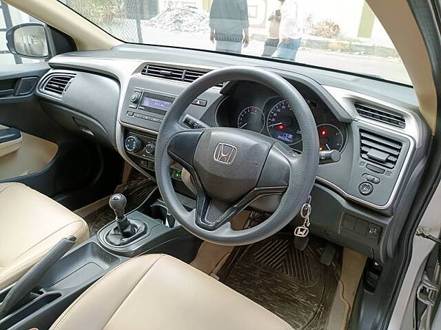 Used Honda City 4th Generation S Petrol in Hyderabad