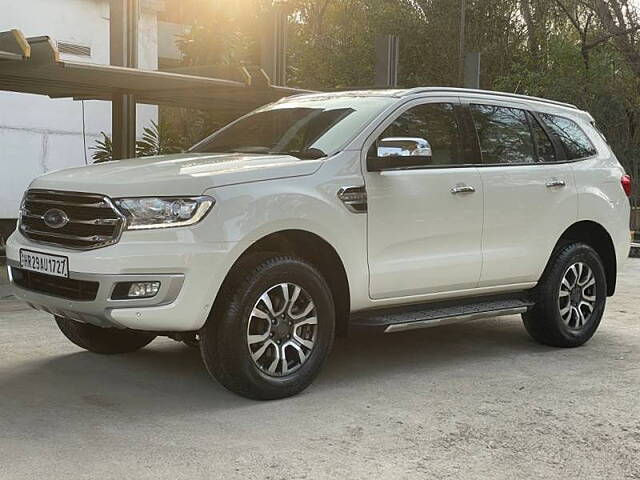 Used Ford Endeavour [2016-2019] Titanium 3.2 4x4 AT in Delhi