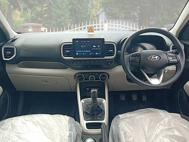 Used Hyundai Venue S 1.2 Petrol [2023] in Delhi