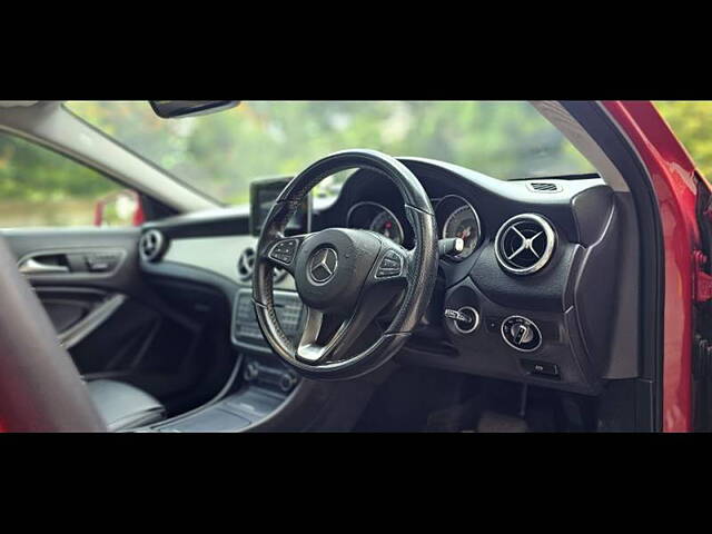 Used Mercedes-Benz GLA [2017-2020] 200 d Sport in Pune