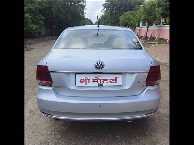 Used Volkswagen Vento [2015-2019] Highline Diesel AT [2015-2016] in Indore