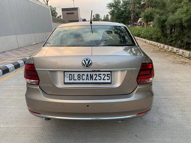 Used Volkswagen Vento [2014-2015] Highline Petrol in Delhi