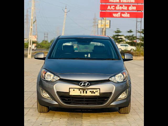 Used 2013 Hyundai i20 in Surat