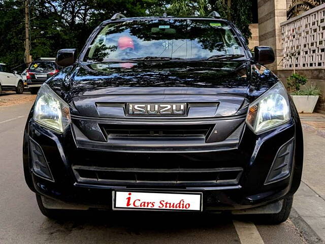 Used 2022 Isuzu D-Max V-Cross in Bangalore