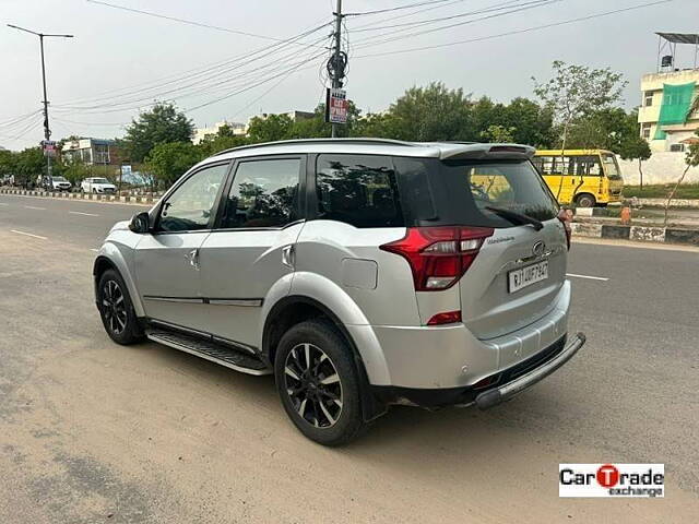 Used Mahindra XUV500 W11 in Jaipur