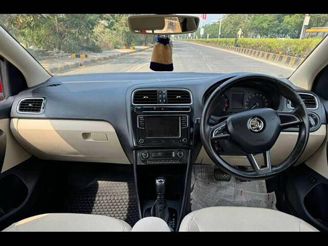 Used Skoda Rapid Style 1.6 MPI AT in Mumbai