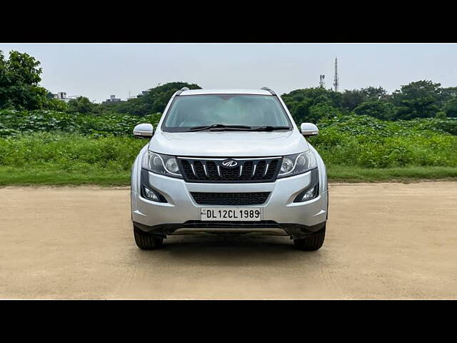 Used 2017 Mahindra XUV500 in Delhi