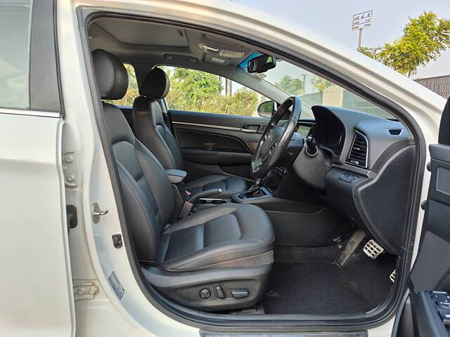 Used Hyundai Elantra [2016-2019] 1.6 SX (O) AT in Ahmedabad