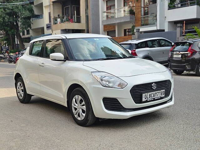 Used Maruti Suzuki Swift [2018-2021] VXi AMT in Delhi