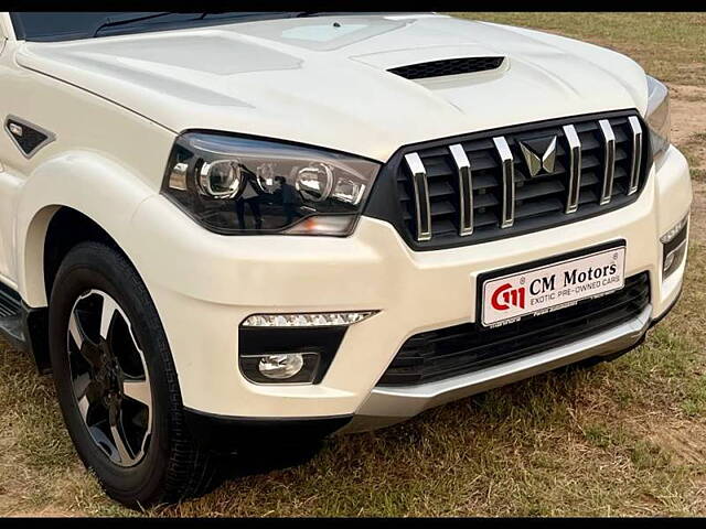 Used Mahindra Scorpio S11 MT 7S CC in Ahmedabad