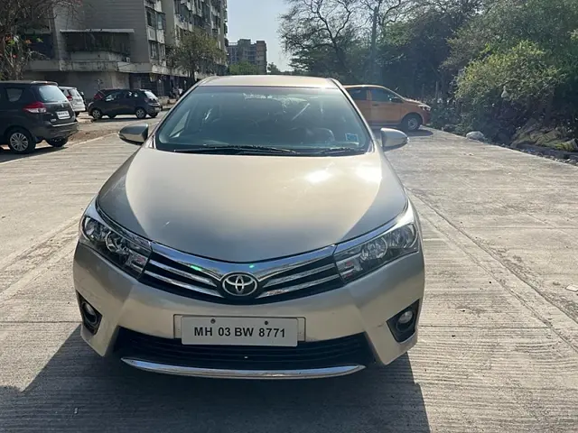 Used 2015 Toyota Corolla Altis in Mumbai