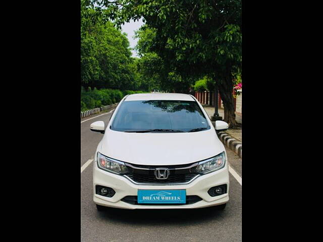 Used Honda City 4th Generation V Petrol [2017-2019] in Delhi