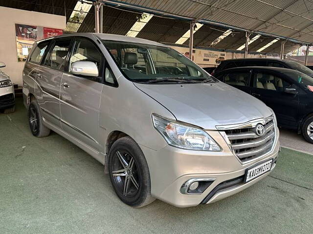 Used Toyota Innova [2013-2014] 2.5 ZX 7 STR BS-IV in Bangalore