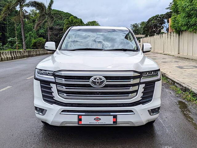 Used 2018 Toyota Land Cruiser in Pune