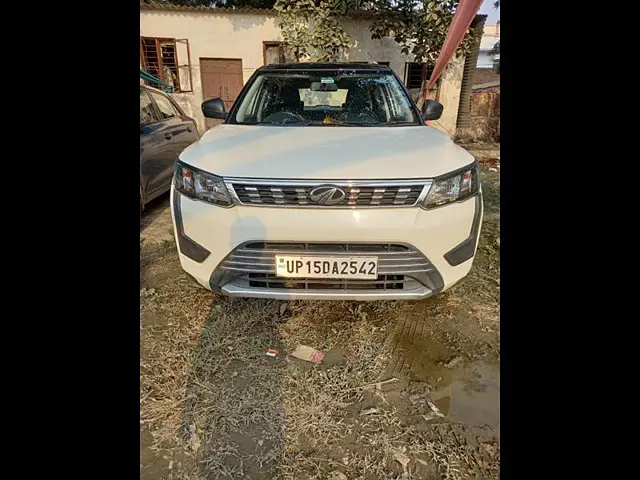 Second Hand Mahindra XUV300 1.2 W4 [2019-2019] in Meerut