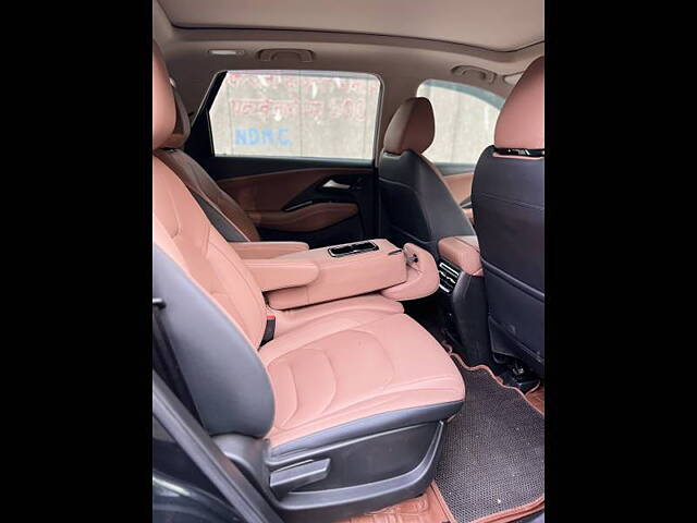 Used MG Hector Plus Savvy Pro 1.5 Turbo Petrol CVT 6 STR in Delhi