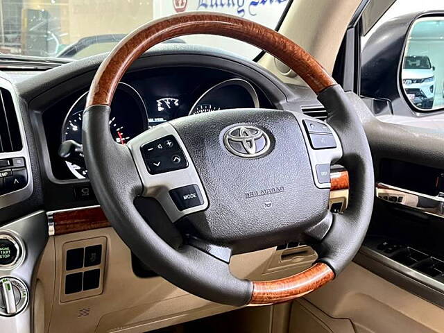 Used Toyota Land Cruiser [2011-2015] LC 200 VX in Mumbai