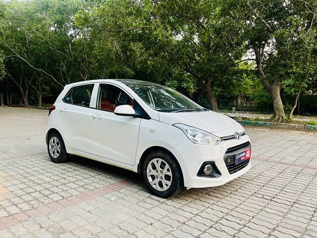 Used Hyundai Grand i10 [2013-2017] Sportz 1.2 Kappa VTVT [2013-2016] in Delhi