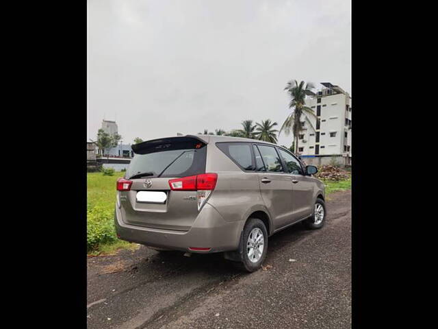 Used Toyota Innova Crysta [2016-2020] 2.4 G 7 STR [2016-2017] in Surat