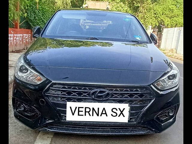 Used 2019 Hyundai Verna in Kanpur