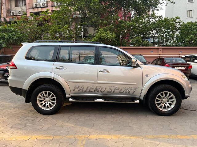 Used Mitsubishi Pajero Sport 2.5 AT in Kolkata