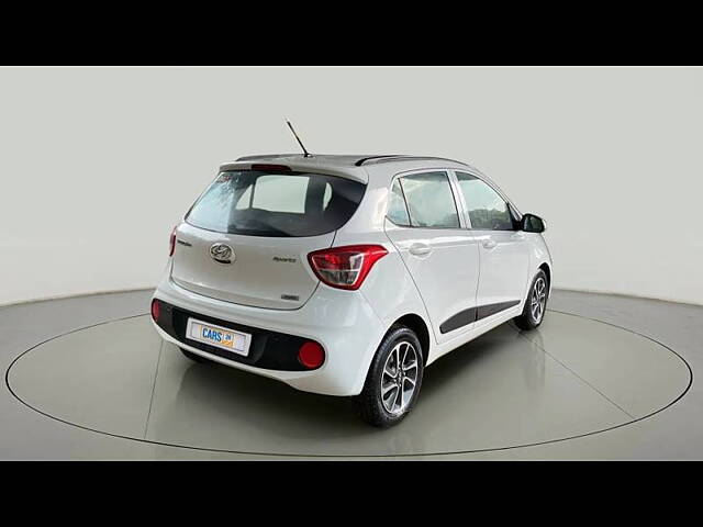 Used Hyundai Grand i10 Sportz (O) AT 1.2 Kappa VTVT [2017-2018] in Ahmedabad