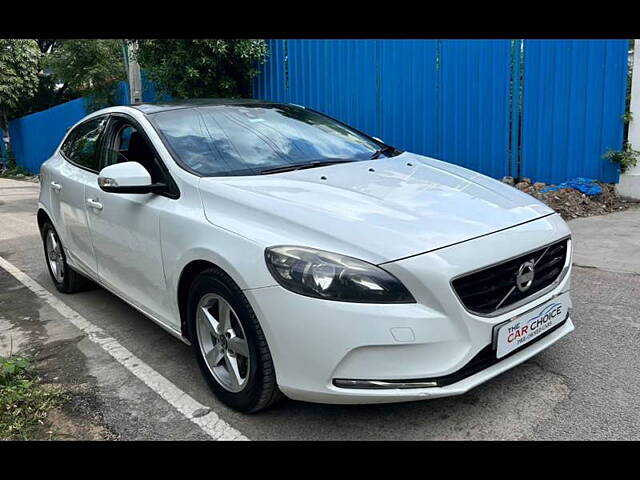 Used Volvo V40 [2016-2019] D3 Kinetic in Hyderabad