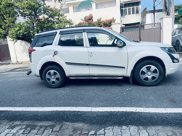 Used Mahindra XUV500 [2015-2018] W4 1.99 in Varanasi