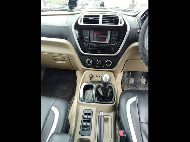 Used Mahindra TUV300 [2015-2019] T8 in Pune