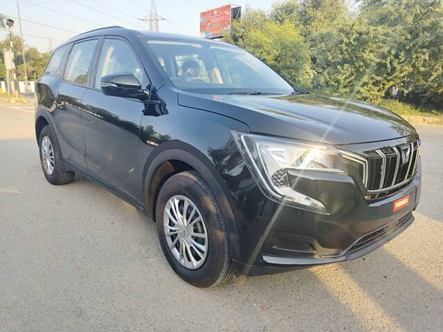 Used Mahindra XUV700 MX Petrol MT 5 STR [2021] in Delhi