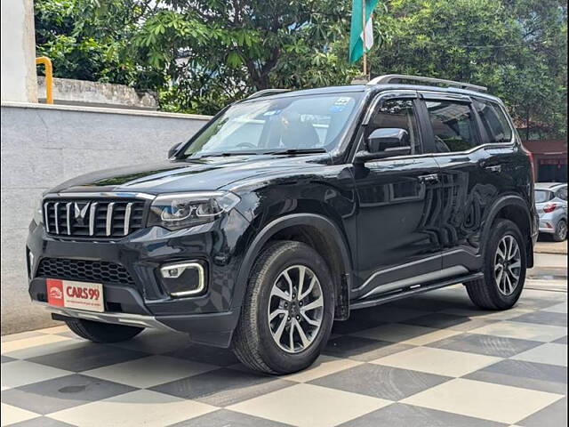 Used Mahindra Scorpio N Z8 L Petrol AT 7 STR [2022] in Noida