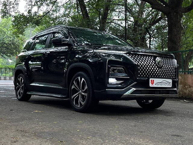 Used MG Hector Plus Savvy Pro 1.5 Turbo Petrol CVT 7 STR in Delhi