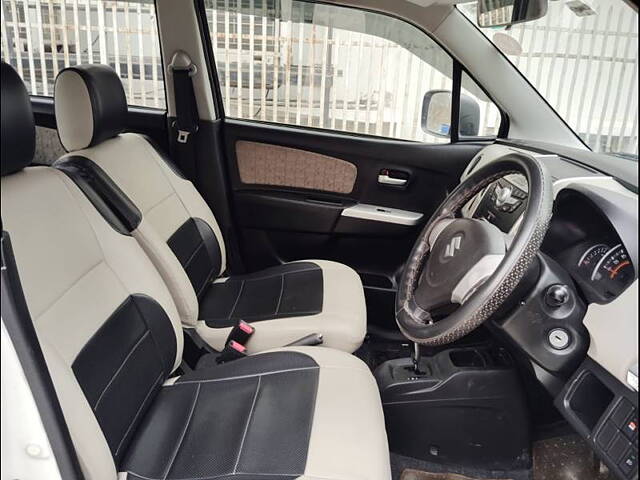 Used Maruti Suzuki Wagon R 1.0 [2014-2019] VXI AMT in Hyderabad