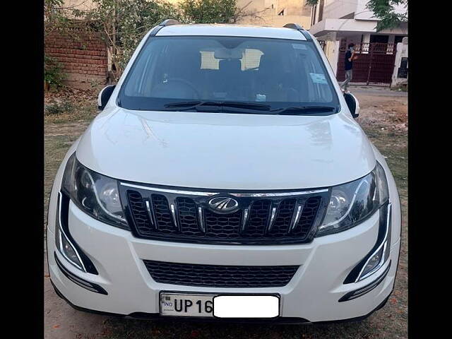 Used 2017 Mahindra XUV500 in Agra