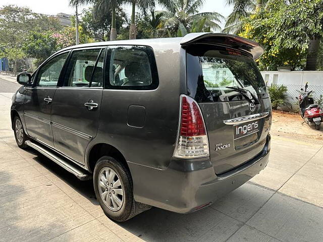 Used Toyota Innova [2005-2009] 2.5 V 7 STR in Hyderabad