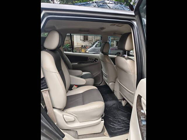 Used Toyota Innova [2013-2014] 2.5 ZX 7 STR BS-III in Mumbai