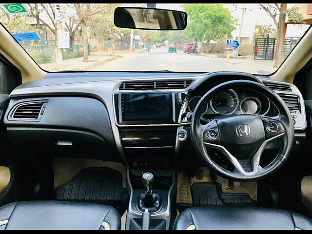 Used Honda City 4th Generation V Petrol [2017-2019] in Bangalore