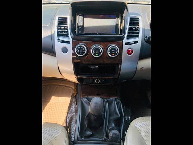 Used Mitsubishi Pajero Sport 2.5 MT in Mumbai