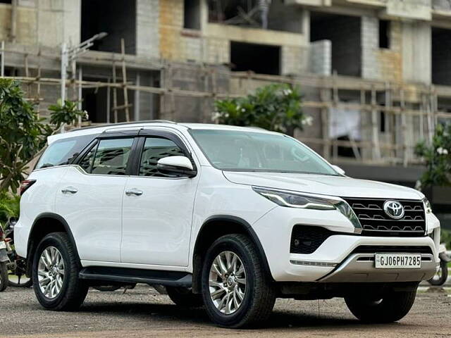 Used Toyota Fortuner 4X4 AT 2.8 Diesel in Surat